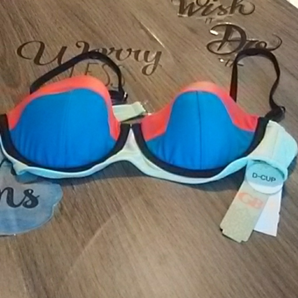 Bikini top